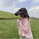 Jaqueta de seda gelada de alta qualidade para mulheres – Verão 2025
Descubra a nova jaqueta de seda gelada, especialmente desenvolvida para o verão de 2025. Com proteção UV avançada, este modelo combina leveza, respira