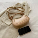 Bolsa de Ombro em Couro PU Macio – Elegância e Versatilidade para o Dia a Dia
Descubra o equilíbrio perfeito entre estilo e funcionalidade com esta bolsa tote feminina em couro PU macio. Com um design moderno e acabament