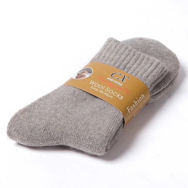 1 Par de Meias Térmicas de Inverno para Mulheres e Homens – Meias Super Grossas de Lã Merino, Quentes, Peludas e Resistentes ao Frio, Ideais para Neve

Mantenha os seus pés confortáveis e quentinhos mesmo nos dias mais