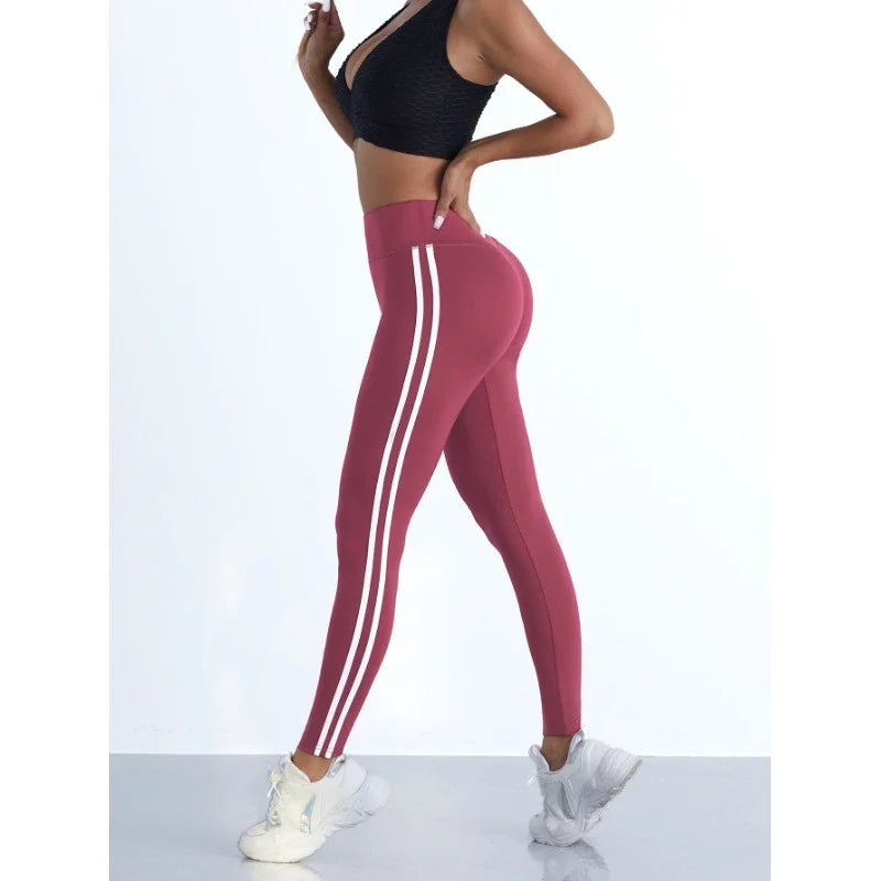 Leggings de Yoga Femininas – Cintura Alta, Efeito Levanta Bumbum, Estilo & Performance
Descobre o equilíbrio perfeito entre conforto e estilo com estas leggings desportivas femininas. Com design slim de cintura alta e deta