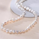 Colar Choker com Pérolas de Água Doce Barrocas Naturais – Elegância Autêntica
Descubra a beleza única do nosso colar tipo choker com pérolas de água doce barrocas reais. Com um design delicado e sofisticado, este col