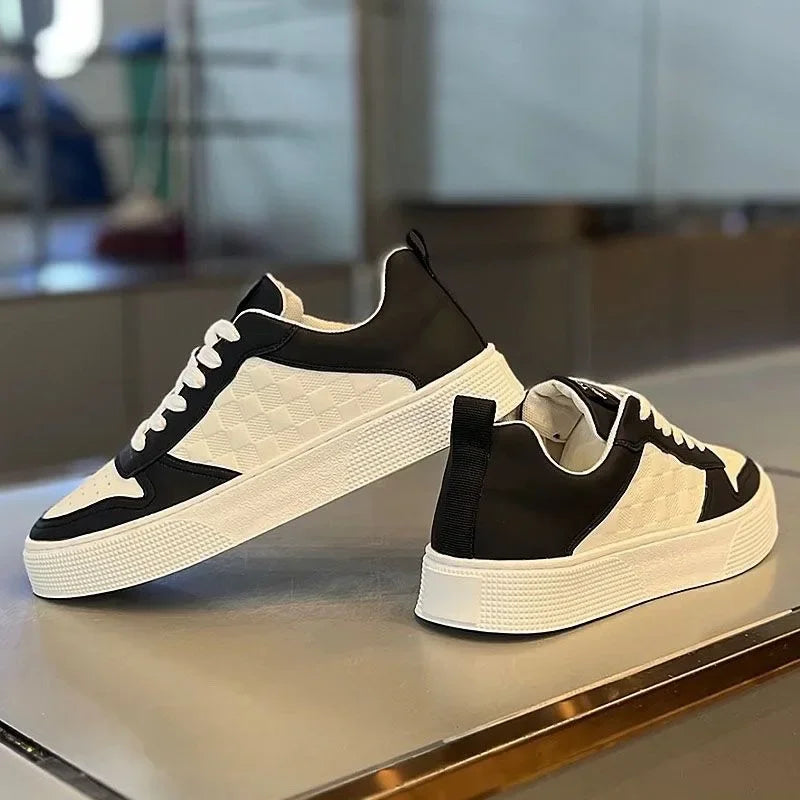 Ténis Masculinos de Verão – Leves, Respiráveis e Cheios de Estilo
Descobre os novos ténis brancos masculinos ideais para o verão!
Com um design moderno e versátil, estes ténis combinam conforto, respirabilidade e est