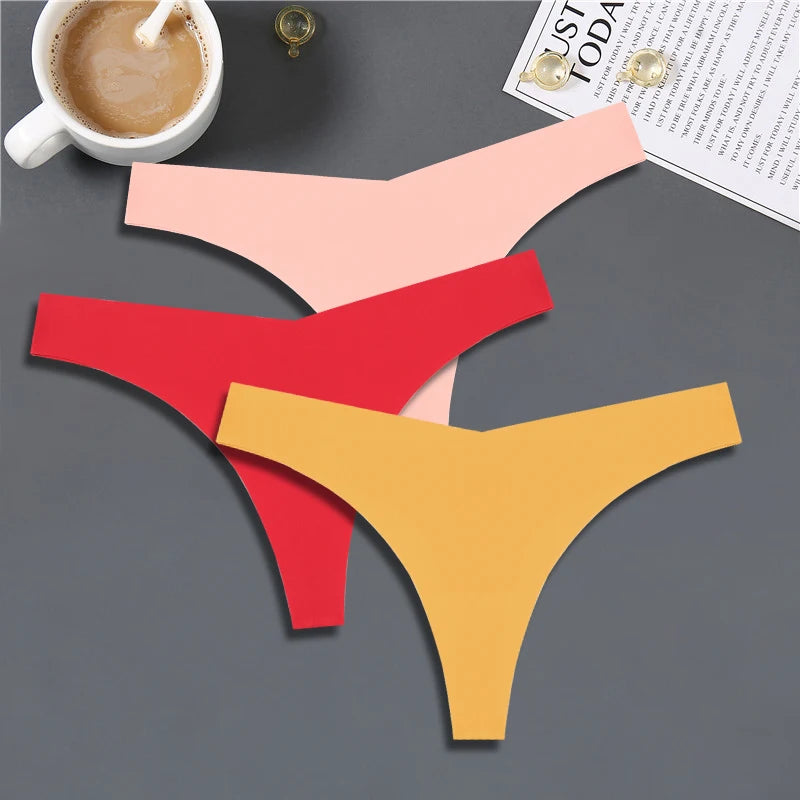 INETOO – Pack de 3 Calcinhas Femininas em Seda Fria
Modelo V-Cintura • Sem Costuras • Respirável • Sensual & Confortável

Descubra o equilíbrio perfeito entre conforto e sensualidade com este pack de 3 calcinhas FI