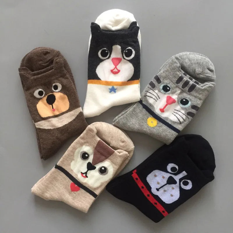 Pack 5 Pares de Meias de Algodão Coloridas Kawaii – Estilo Fofo e Confortável para Mulheres

Descubra o toque perfeito de conforto e estilo com este conjunto de 5 pares de meias de algodão coloridas, com designs kawaii s