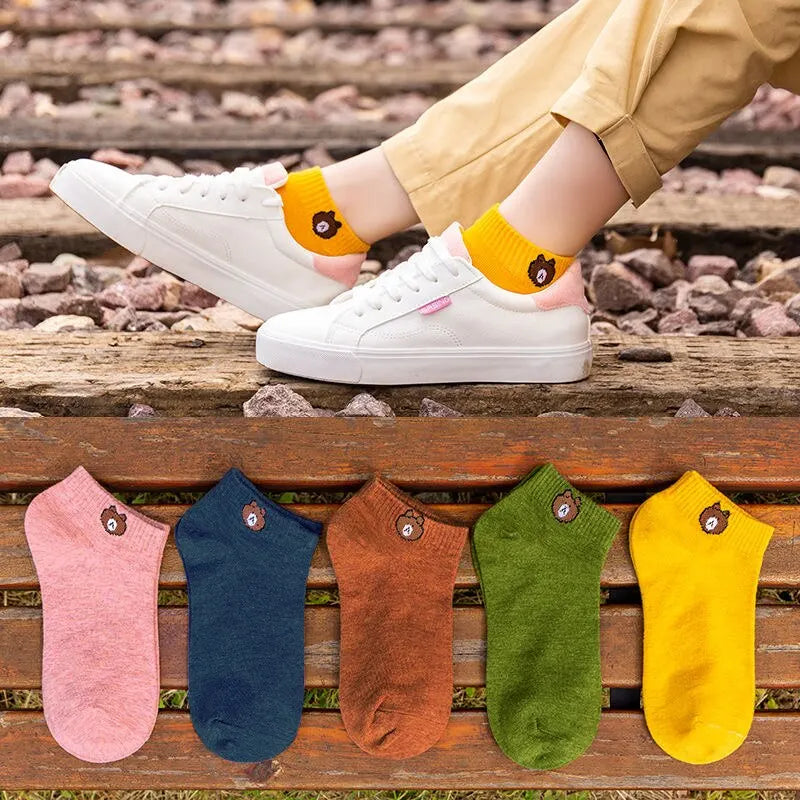 Conjunto de 10 Pares de Meias Baixas Femininas com Estampas de Ursinhos Fofos – Elegantes, Respiráveis e Super Confortáveis para o Teu Dia a Dia Casual

Descobre o equilíbrio perfeito entre estilo e conforto com este con