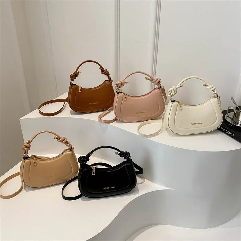 Bolsa de Ombro em Couro PU Macio – Elegância e Versatilidade para o Dia a Dia
Descubra o equilíbrio perfeito entre estilo e funcionalidade com esta bolsa tote feminina em couro PU macio. Com um design moderno e acabament