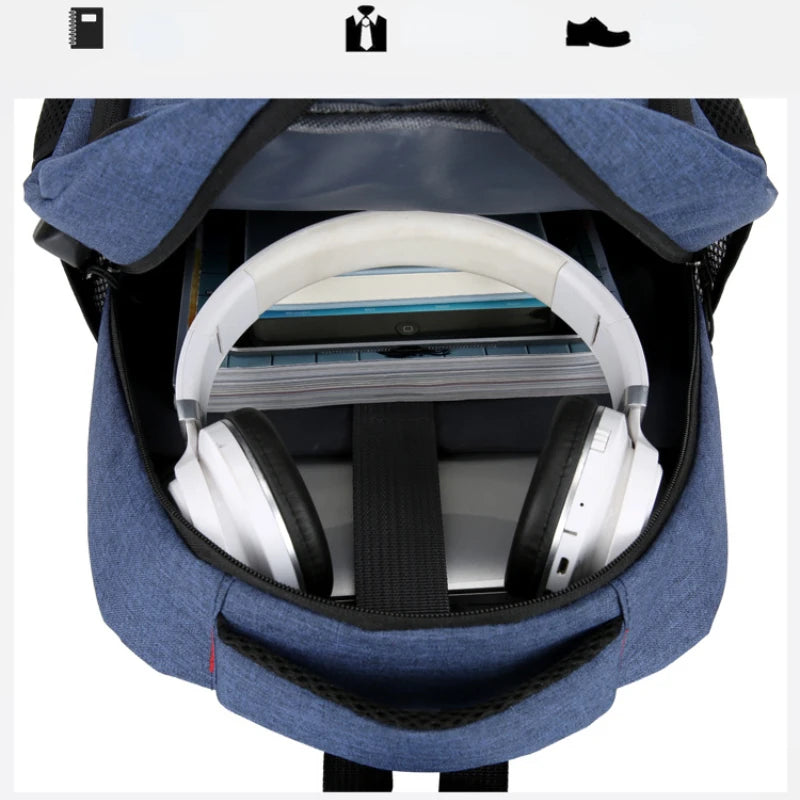 Mochila Empresarial Impermeável para Homem – Grande Capacidade com Porta USB e Compartimento para Laptop de 16”

Descubra a combinação perfeita entre funcionalidade e estilo com esta mochila empresarial impermeável, i