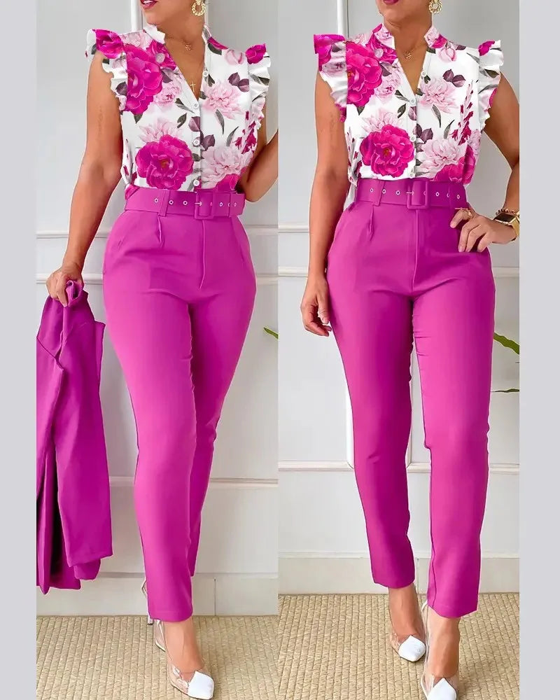 Conjunto Feminino Elegante 2 Peças – Verão Estampado com Decote em V e Calças com Cinto
Atualize o seu guarda-roupa com este conjunto feminino elegante e versátil, perfeito para os dias quentes de verão.
A parte superi