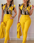 Conjunto Feminino Elegante 2 Peças – Verão Estampado com Decote em V e Calças com Cinto
Atualize o seu guarda-roupa com este conjunto feminino elegante e versátil, perfeito para os dias quentes de verão.
A parte superi