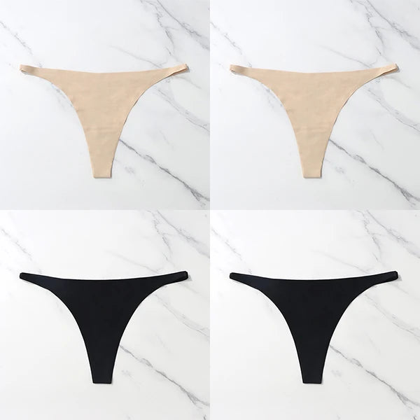 Pack com 4 Calcinhas Sexy em Seda Gelada – Estilo Tanga sem Costuras
Sinta o conforto e a sensualidade todos os dias com este conjunto de 4 calcinhas ultra suaves. Feitas em seda gelada de alta qualidade, estas tangas ofer