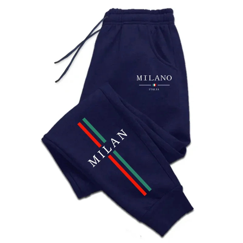 Calças Jogger de Moletom Estampadas com Design Exclusivo da Cidade de Milão – Tendência Quente de 2025!

Confeccionadas com tecido de alta qualidade, estas calças jogger são perfeitas para quem procura conforto e estil